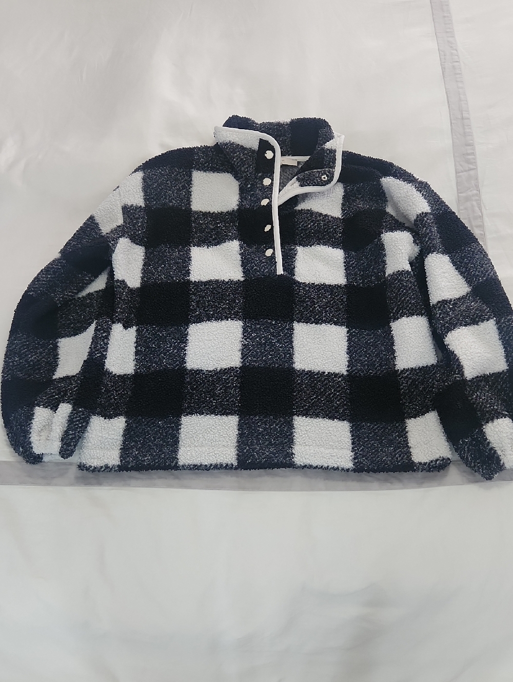 LOFT Women's Black and White Sherpa Check Pullover